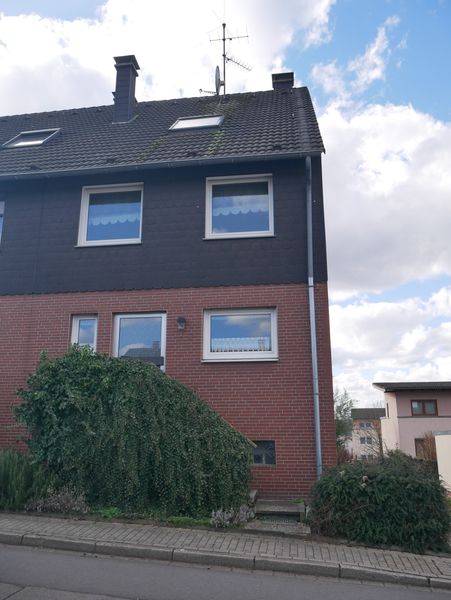 Reihenendhaus in Essen-Steele: 5,5 Zimmer, 135 m² Wohnfläche